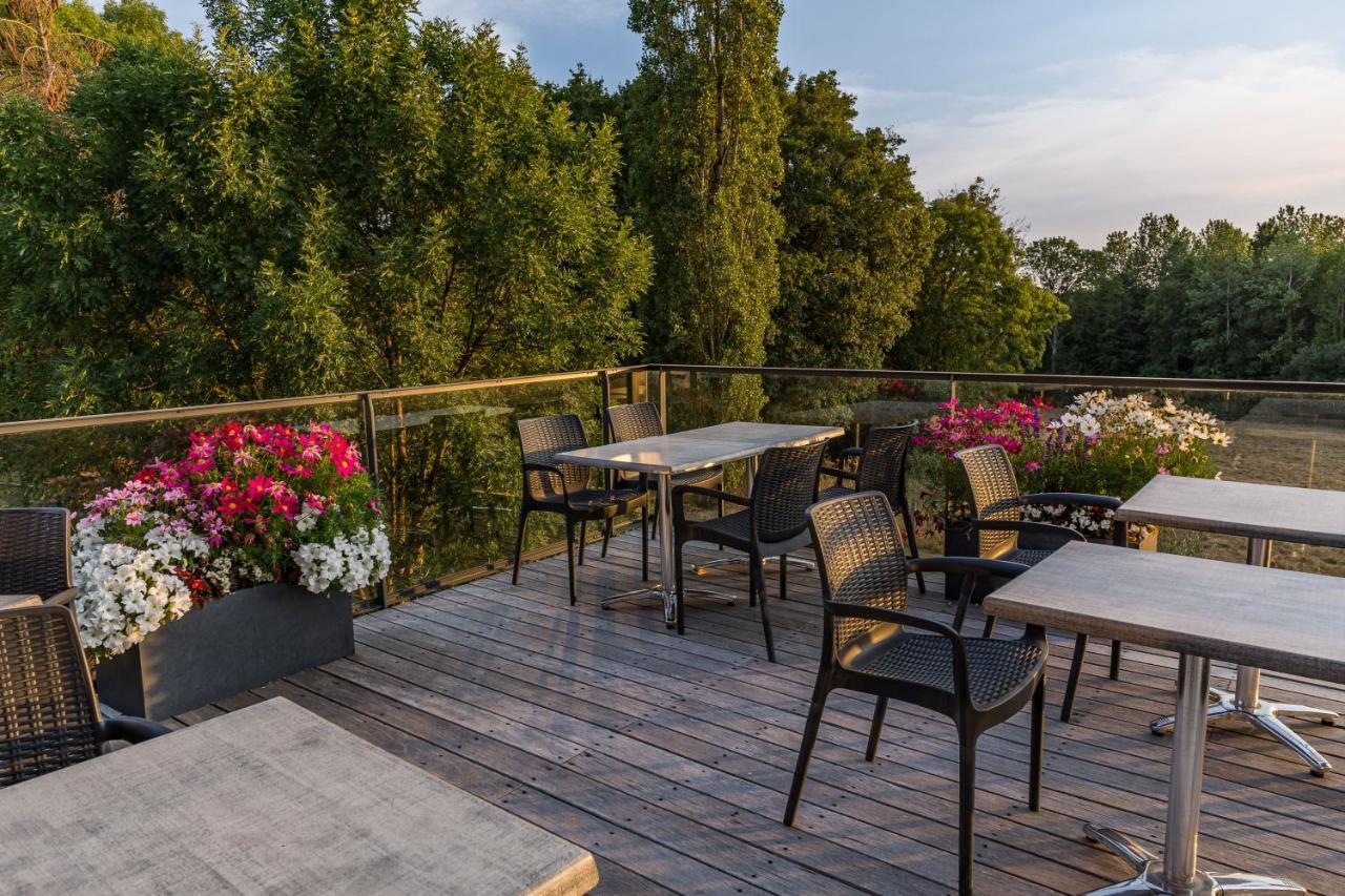 Logis Le Cadusia Hotel Chaource ภายนอก รูปภาพ
